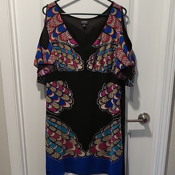 Nicole Miller Dresses & Skirts - Nicole Miller Black Dress with Multicolor Pattern